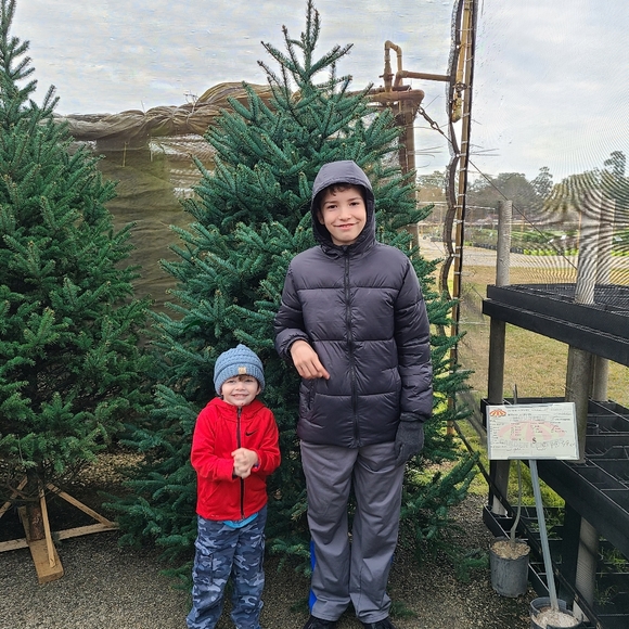 Hello fellow Poshers! 💙💙💙 - Picture 4 of 5